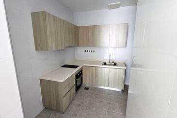 Paragon Suites @ CIQ