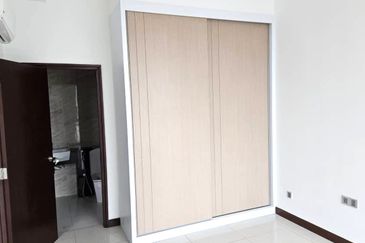 Paragon Suites @ CIQ