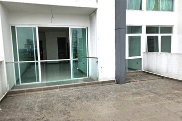 Paragon Suites @ CIQ