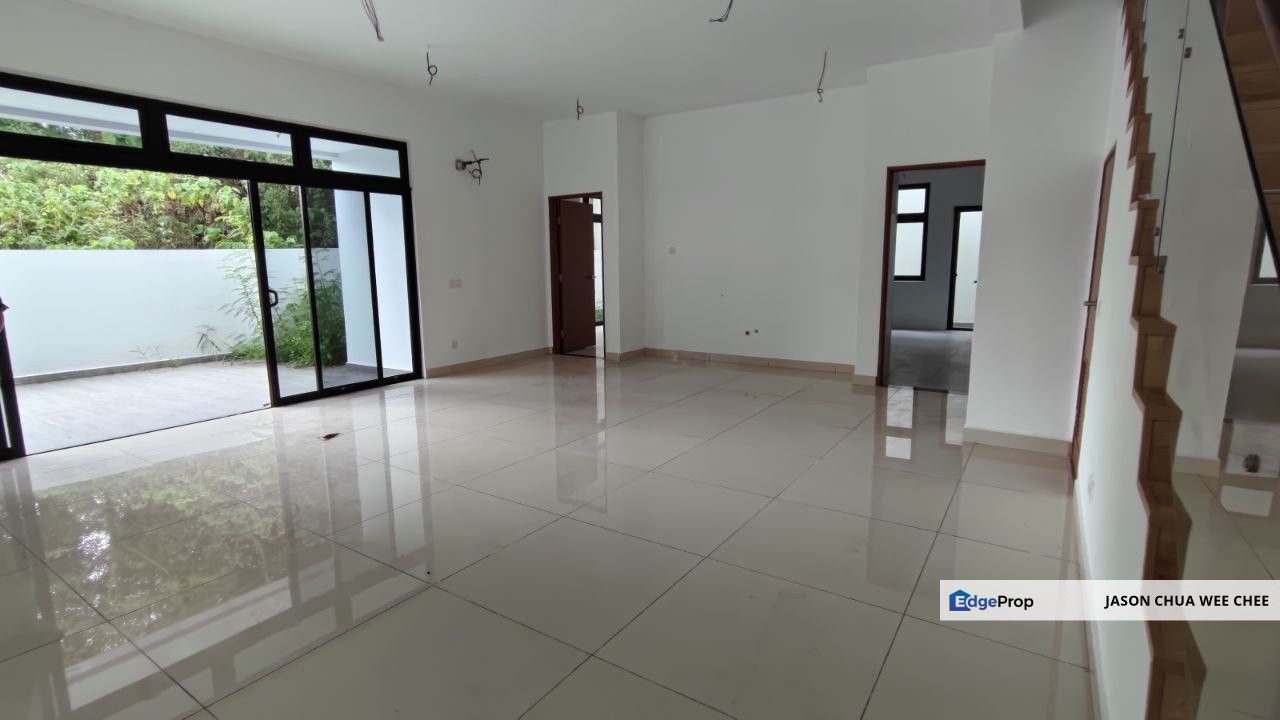 Jalan Belibis, Taman Perling ＠ Double Storey Semi-Detached House, Johor, Johor Bahru