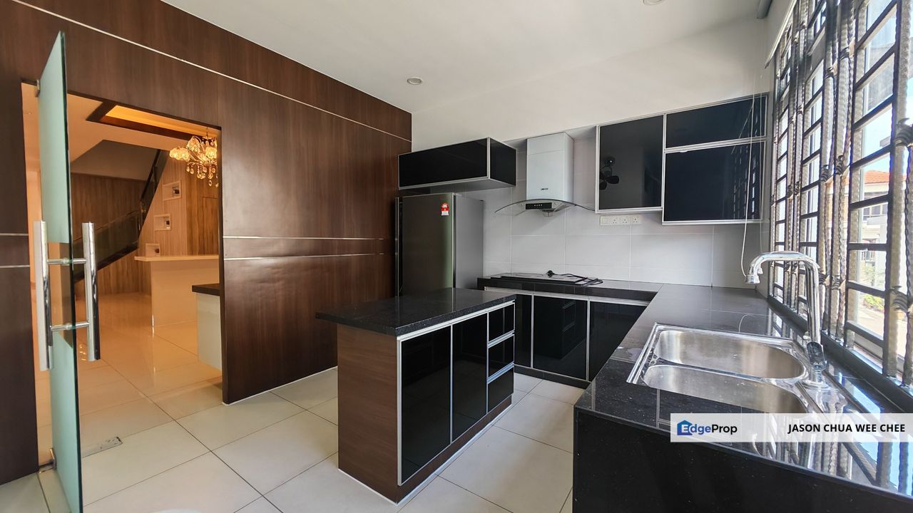 Sutera Pulai 2.5 Storey Terrace house, Johor, Skudai