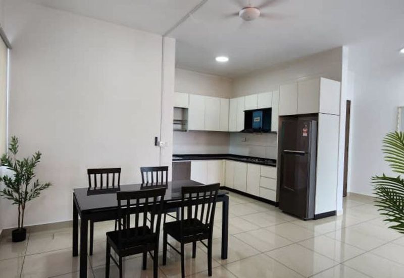 The Pinnacles (Pinnacle Tower)