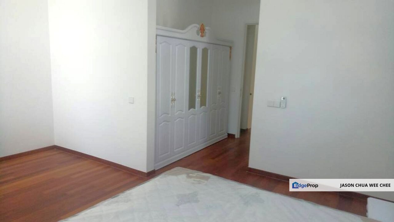 Renovated Cluster House in Eco Botanic Iskandar Puteri for Sale – Move-In Ready!, Johor, Nusajaya