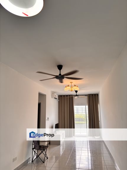 Puchong Idaman Bsp for rent with 3ac, fridge, 3 water heater , 3 room and 3 bath and 2 car park , Selangor, Bandar Saujana Putra