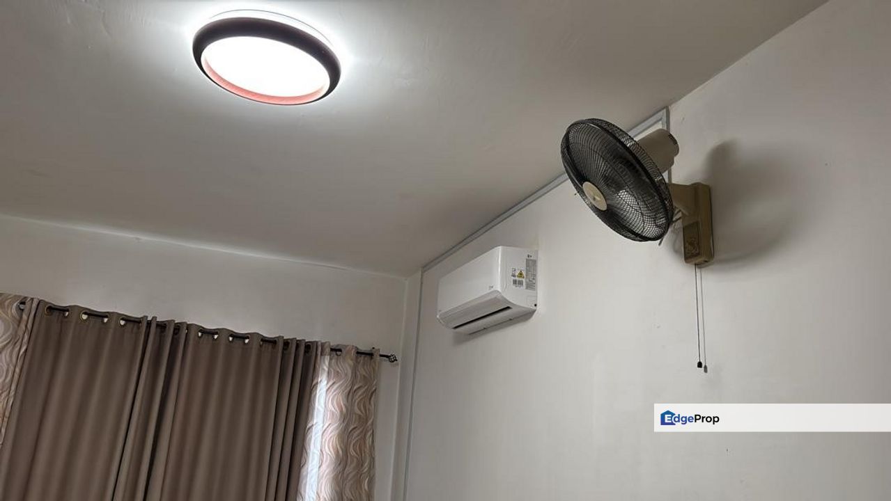 Puchong koi prima for rent free 3 car park rm1450 with furniture , Selangor, Puchong