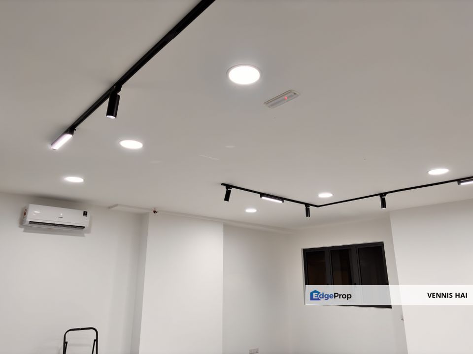 Puchong office for rent come with one car park , Selangor, Puchong