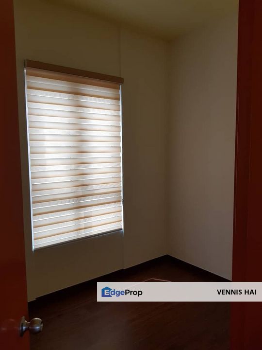 Kota Kemuning Bukit Rimau Gaya Resort for sales below bank value come with tenanted and furniture walking to hospital, Aeon , Selangor, Shah Alam