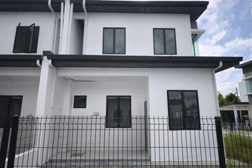 Westhill Villa @ Matang