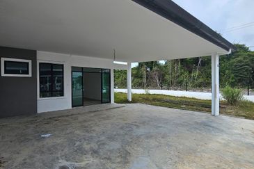 Westhill Villa @ Matang