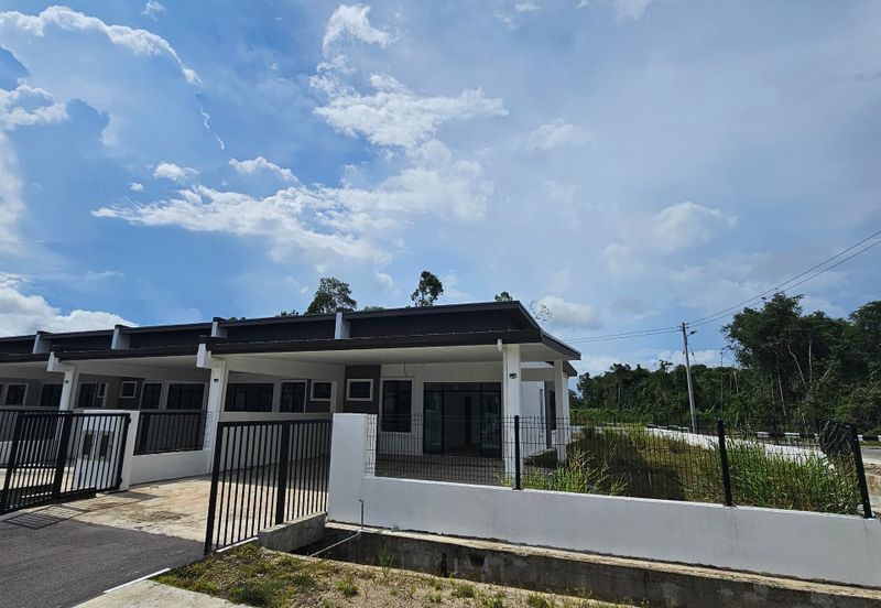Westhill Villa @ Matang