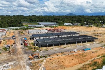 Sagah Heights - New Large Semi D limited units left