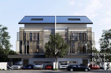 Discover this elegant 3.5-storey Semi-D with large built-up and a private home lift — where generous space meets ultimate convenience.