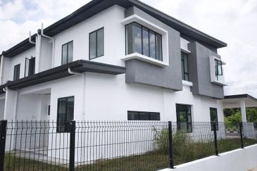 Westhill Villa @ Matang