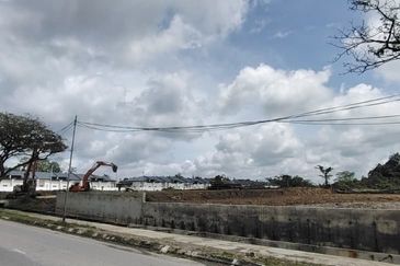 Rumah Teres Baru Di Landeh Batu 10