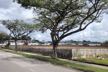 Rumah Teres Baru Di Landeh Batu 10