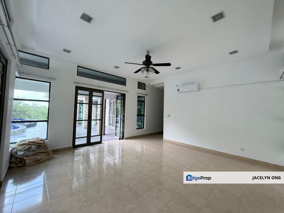 For Rent | East Ledang | Exclusive Bungalow with Pool | 5+1R6B | Partially Furnished | RM18k, Johor, Johor Bahru