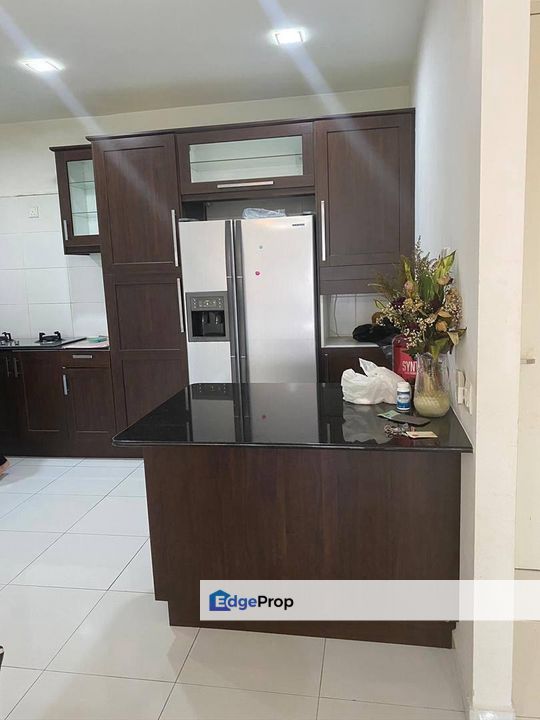 For Rent | Sky Loft @ Bukit Indah｜2+1R 2B｜Partially Furnished｜RM2200, Johor, Johor Bahru