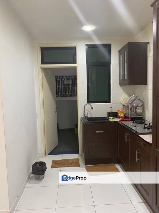 For Rent | Sky Loft @ Bukit Indah｜2+1R 2B｜Partially Furnished｜RM2200, Johor, Johor Bahru
