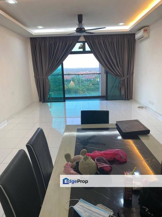 For Rent | Sky Loft @ Bukit Indah｜2+1R 2B｜Partially Furnished｜RM2200, Johor, Johor Bahru