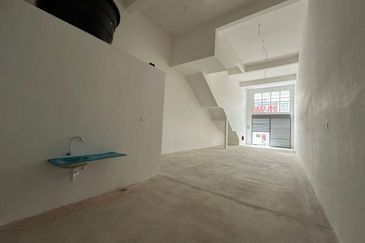 For Rent | Sentrio Pasir Gudang｜2-Storey Shoplot｜New｜Prime Location | RM3500