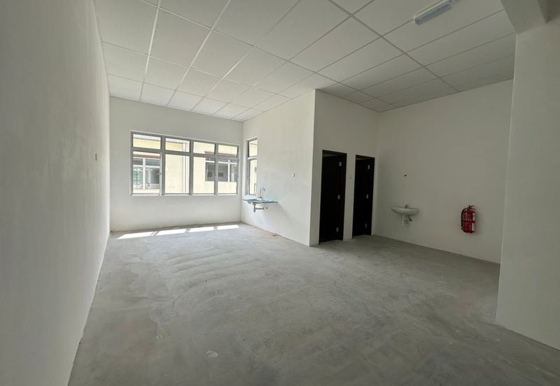 For Rent | Sentrio Pasir Gudang｜2-Storey Shoplot｜New｜Prime Location | RM3500