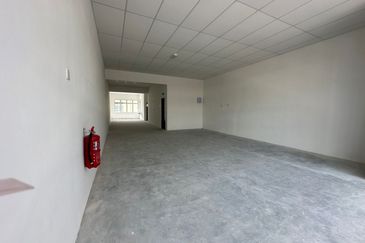 For Rent | Sentrio Pasir Gudang｜2-Storey Shoplot｜New｜Prime Location | RM3500