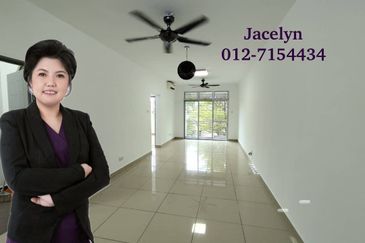 Eastbay Luxury Apartment