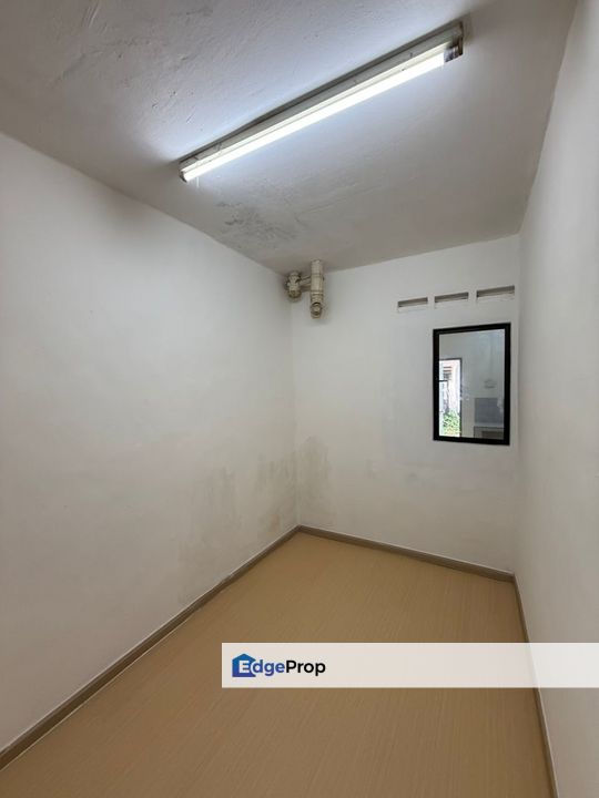 For Sale | Taman Kota Masai Pasir Gudang | Double Storey Terrace | Fully Renovated | 3R2B | Freehold Bumi | RM350k, Johor, Pasir Gudang