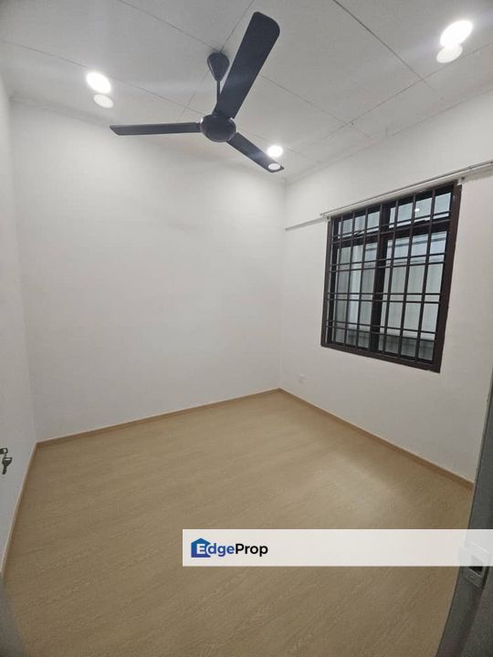 For Sale | Skudai Villa Apartment | Renovated Unit | 3R2B | Freehold | RM348k, Johor, Skudai