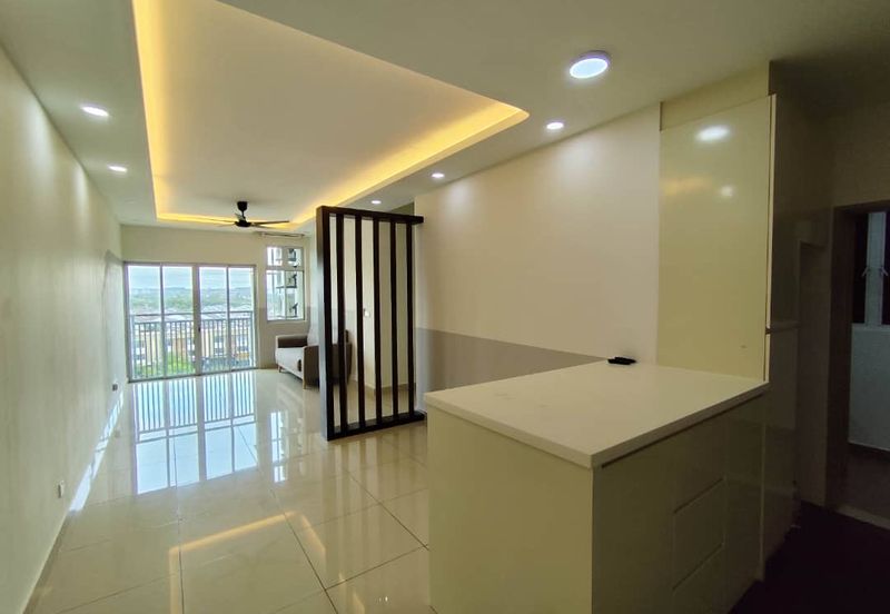 Meridin Bayvue Apartment