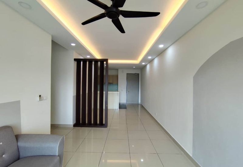 Meridin Bayvue Apartment