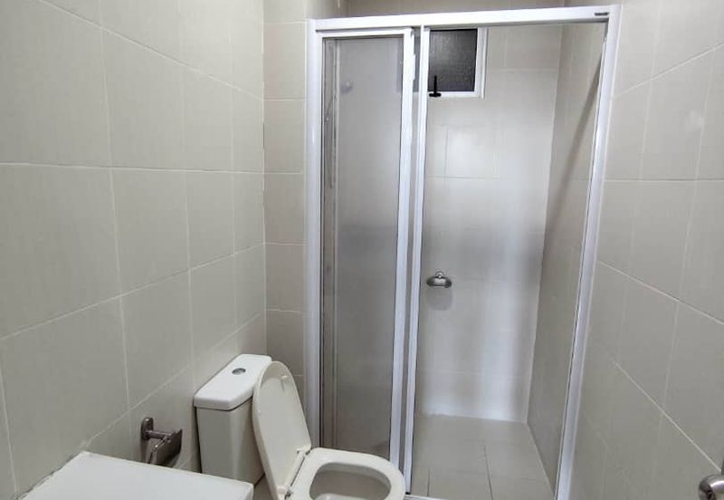 Meridin Bayvue Apartment