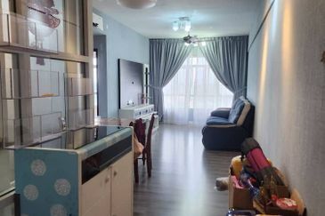 Midas Perling Apartment