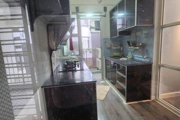 Midas Perling Apartment