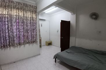 Mon Bisca, Bandar Baru Permas Jaya