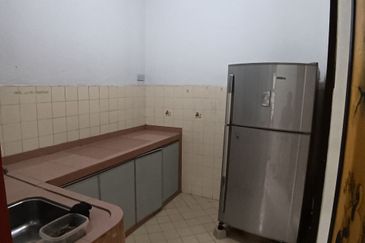 Mon Bisca, Bandar Baru Permas Jaya