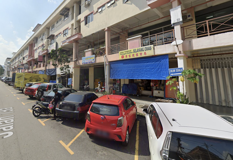 Selayang Ground Floor Shop for SALE