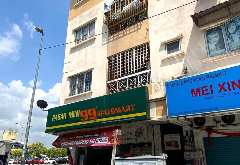 Limited Fully Funished Near MRT KTM House for RENT