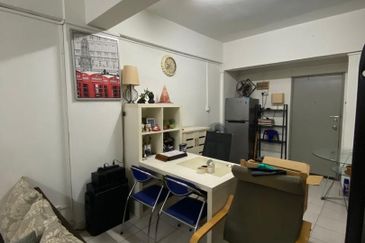 Limited Fully Funished Near MRT KTM House for RENT