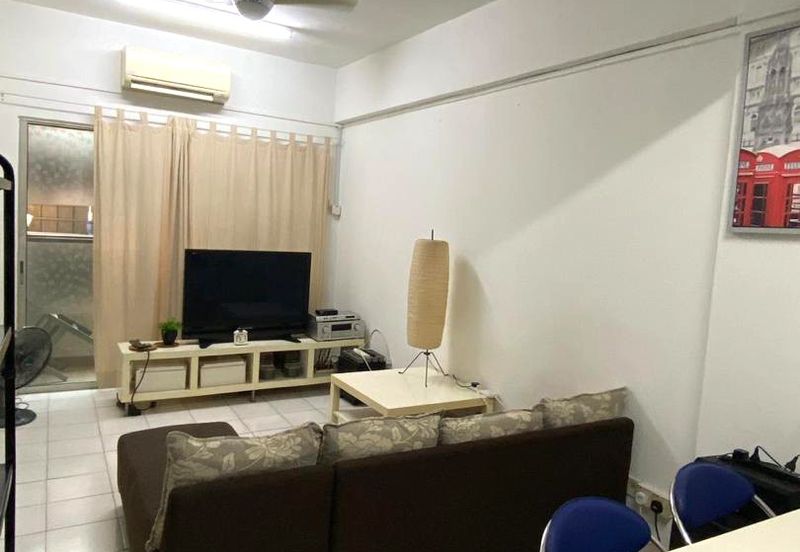 Limited Near MRT KTM Shop House FOR SALE