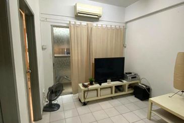 Limited Near MRT KTM Shop House FOR SALE