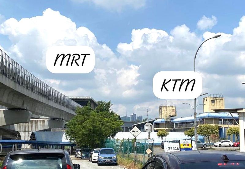 Limited Near MRT KTM Shop House FOR SALE