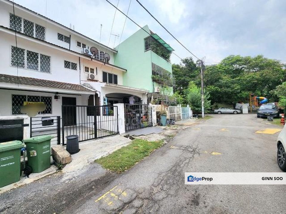 Kepong 2.5 Storey Terrace House FOR RENT, Kuala Lumpur, Segambut