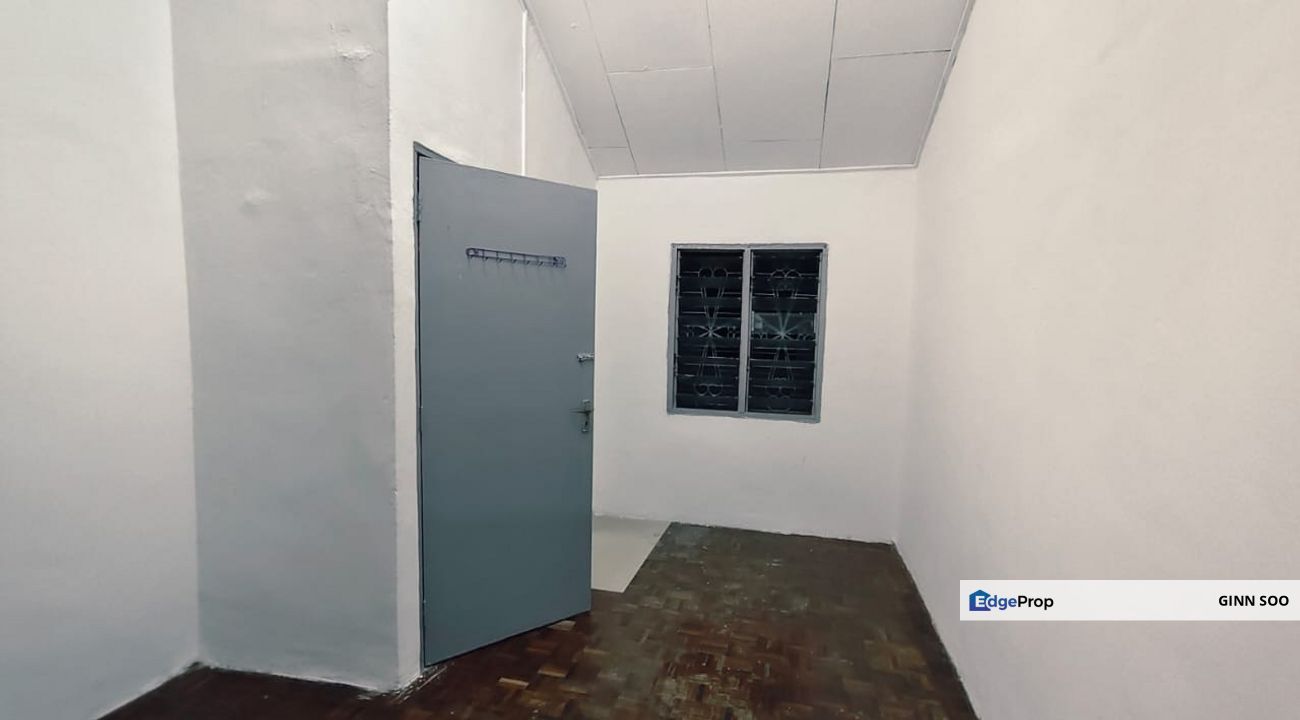 Kepong 2.5 Storey Terrace House FOR RENT, Kuala Lumpur, Segambut