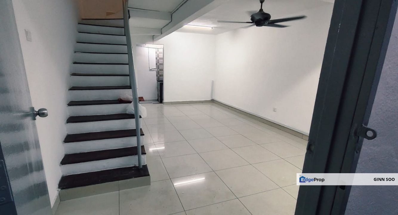 Kepong 2.5 Storey Terrace House FOR RENT, Kuala Lumpur, Segambut