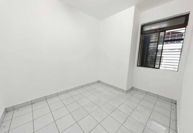 2 Storey @ Taman Bukit Mewah/ Tampoi/ 20 Min To CIQ