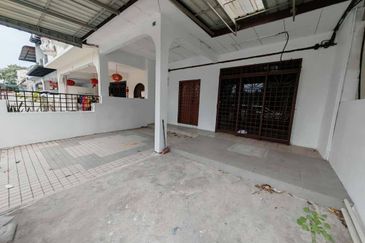 2 Storey @ Taman Bukit Mewah/ Tampoi/ 20 Min To CIQ