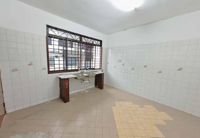 2 Storey @ Taman Bukit Mewah/ Tampoi/ 20 Min To CIQ