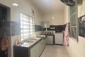 2 Storey @ Taman Nusa Sentral/ Iskandar Puteri/ Renovate