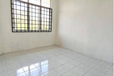 Summer Park Townhouse (Pangsapuri Alam Jaya), Bandar Baru Seri Alam